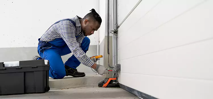 Expert Solutions for Every Garage Lock Need in Sioux City, IA